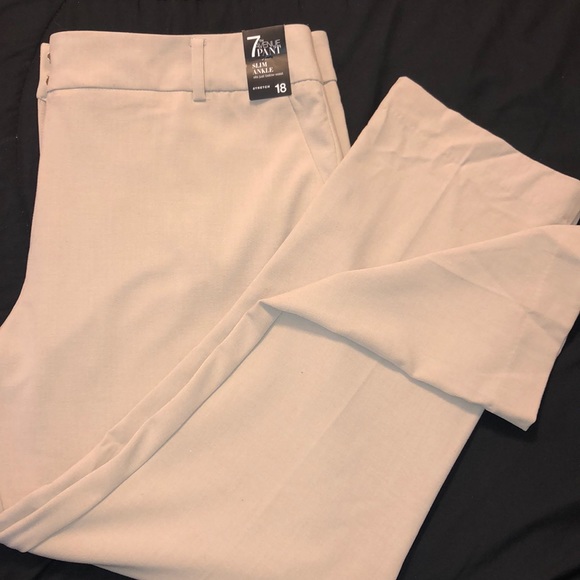 NY&CO Slim Ankle - Picture 5 of 6